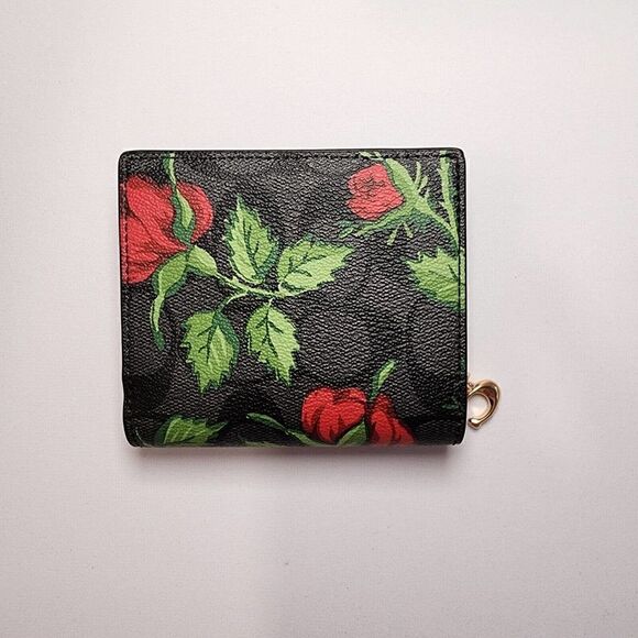 NWT Coach CC858 Snap Wallet In Signature Canvas With Fairytale Rose Print - Picture 2 of 4